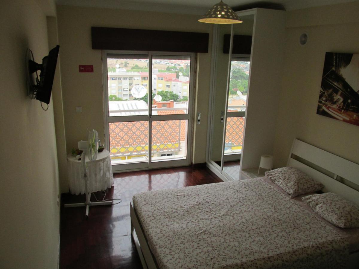 Homestay Marialva Park Seixal  Εξωτερικό φωτογραφία