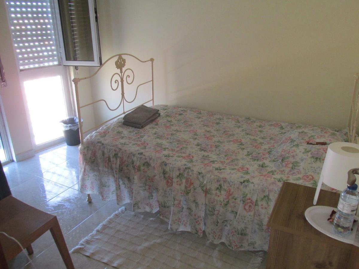 Homestay Marialva Park Seixal  Εξωτερικό φωτογραφία